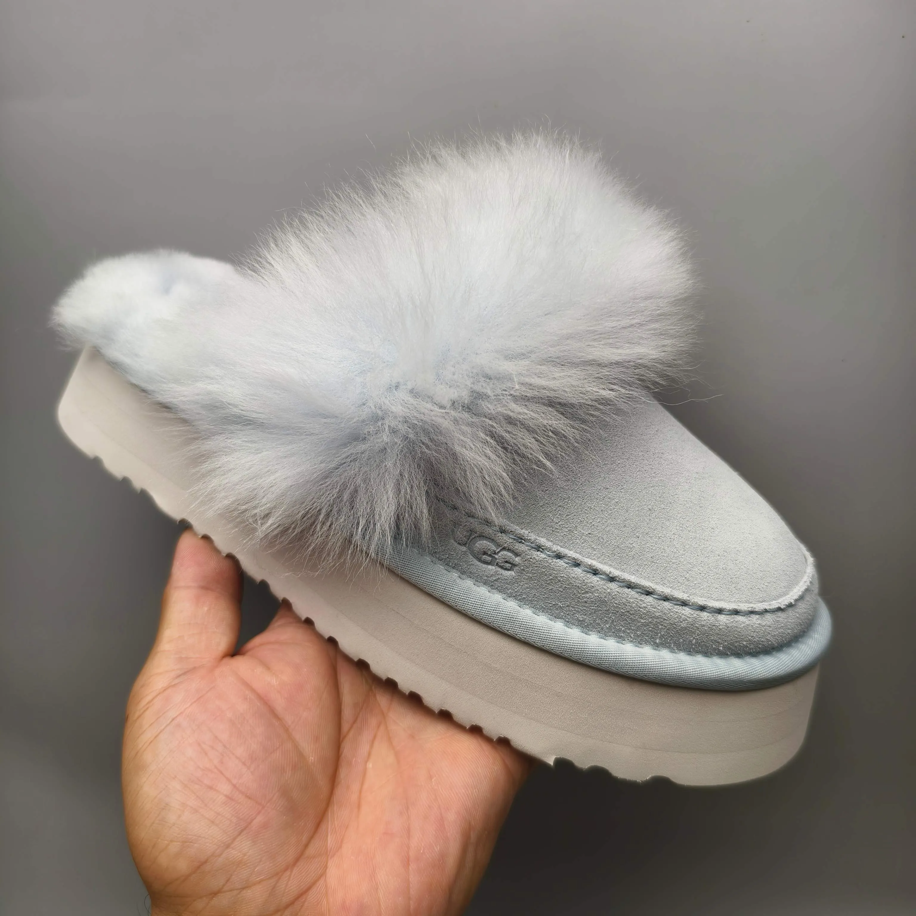 💰520 UGG sheepskin all-in-one snow boots 3930 fur-cuffed slip-ons color: sand, light blue, maroon Size: 35-41